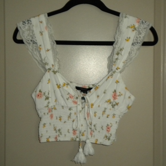 F21 crop top - Picture 1 of 2